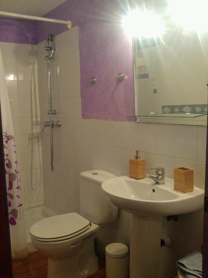 Apartamentos Saltarel-Lo Бесалу Экстерьер фото